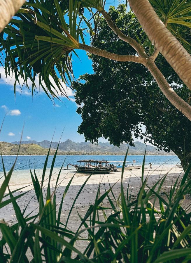 Vayam Boutique Resort Gili Asahan Exterior foto